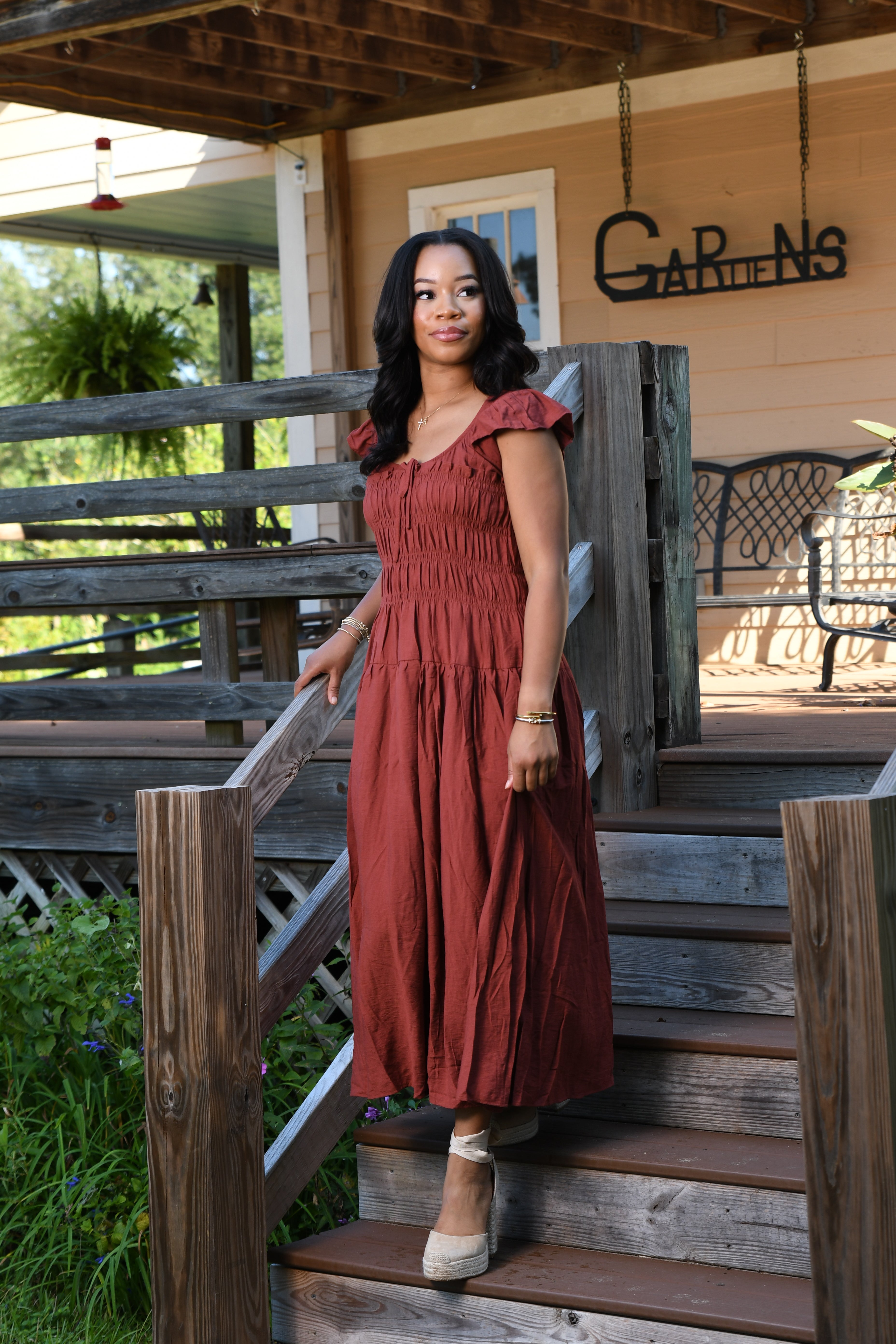 Ruffle sleeve midi dress