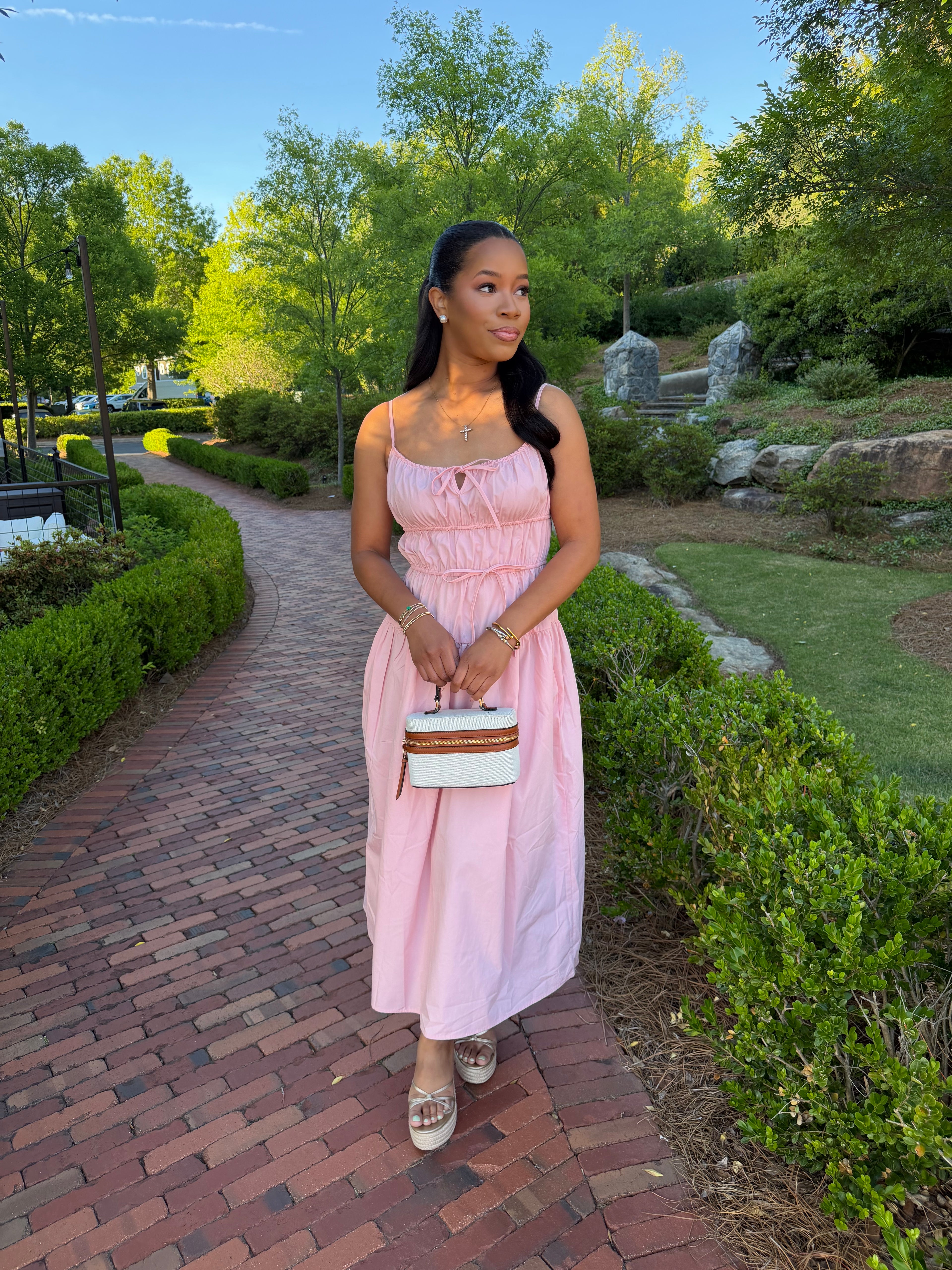 Pink bow midis dress