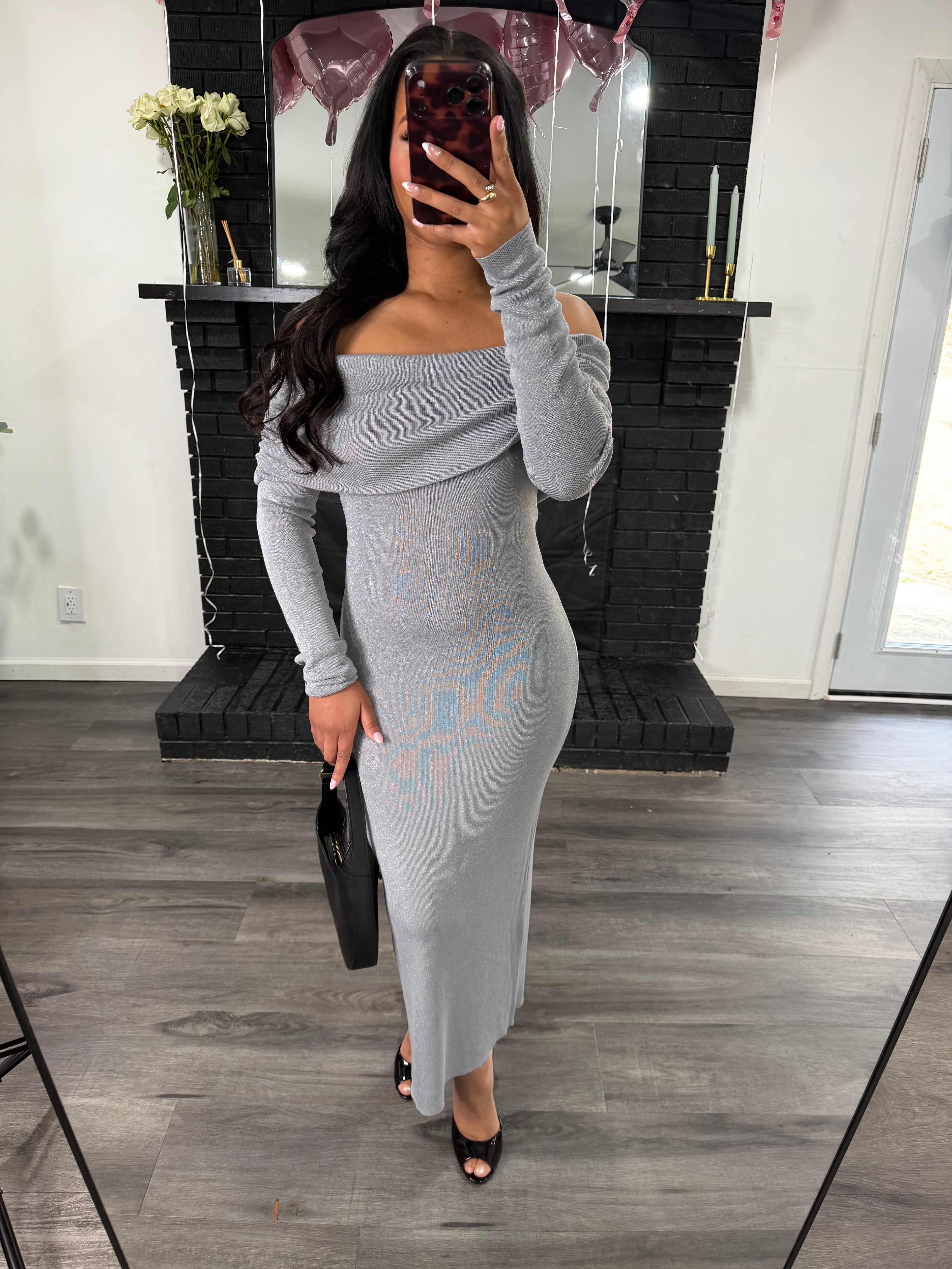 Cold shoulder midi