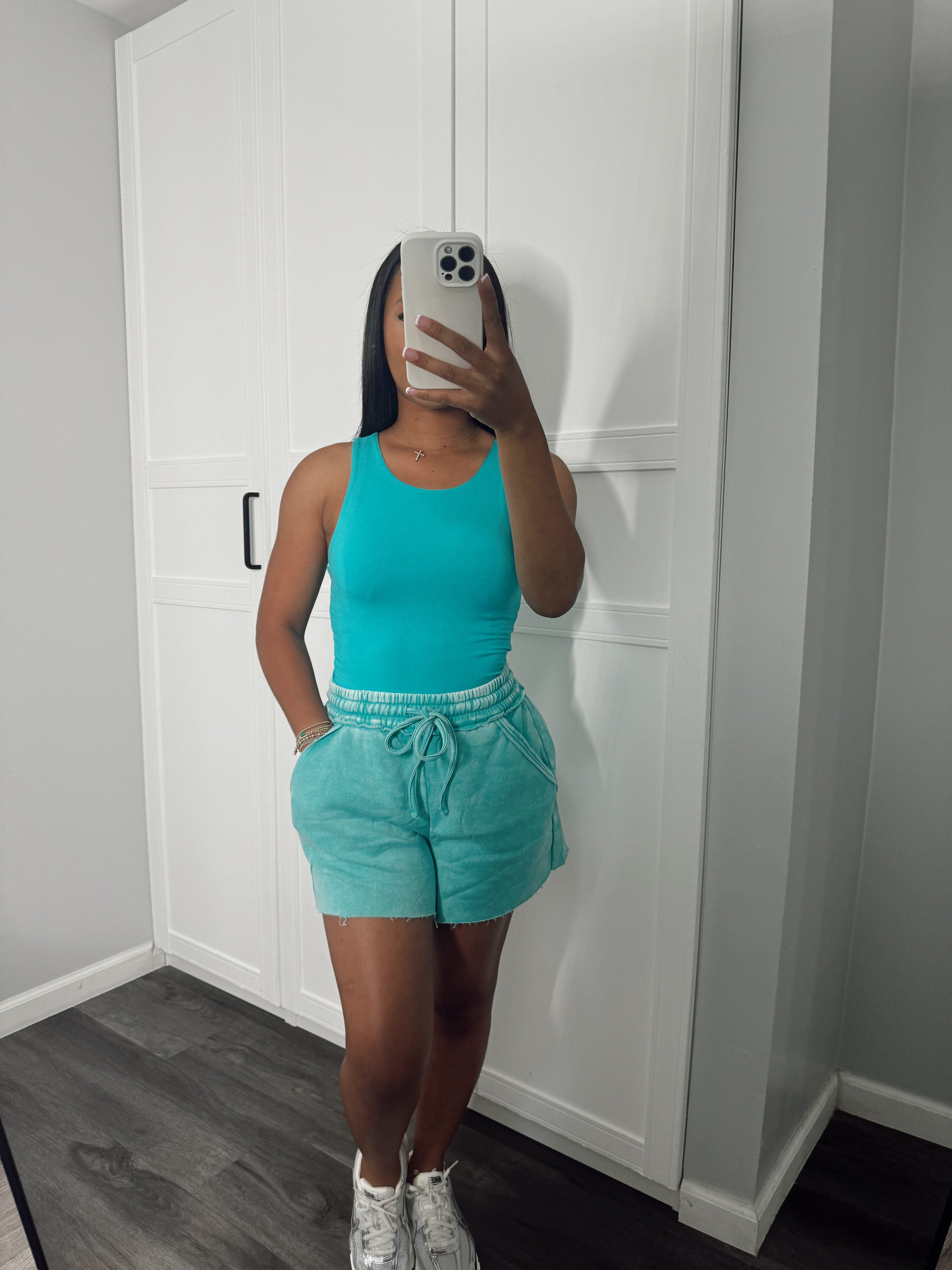 Acid wash SHORTS, turquoise