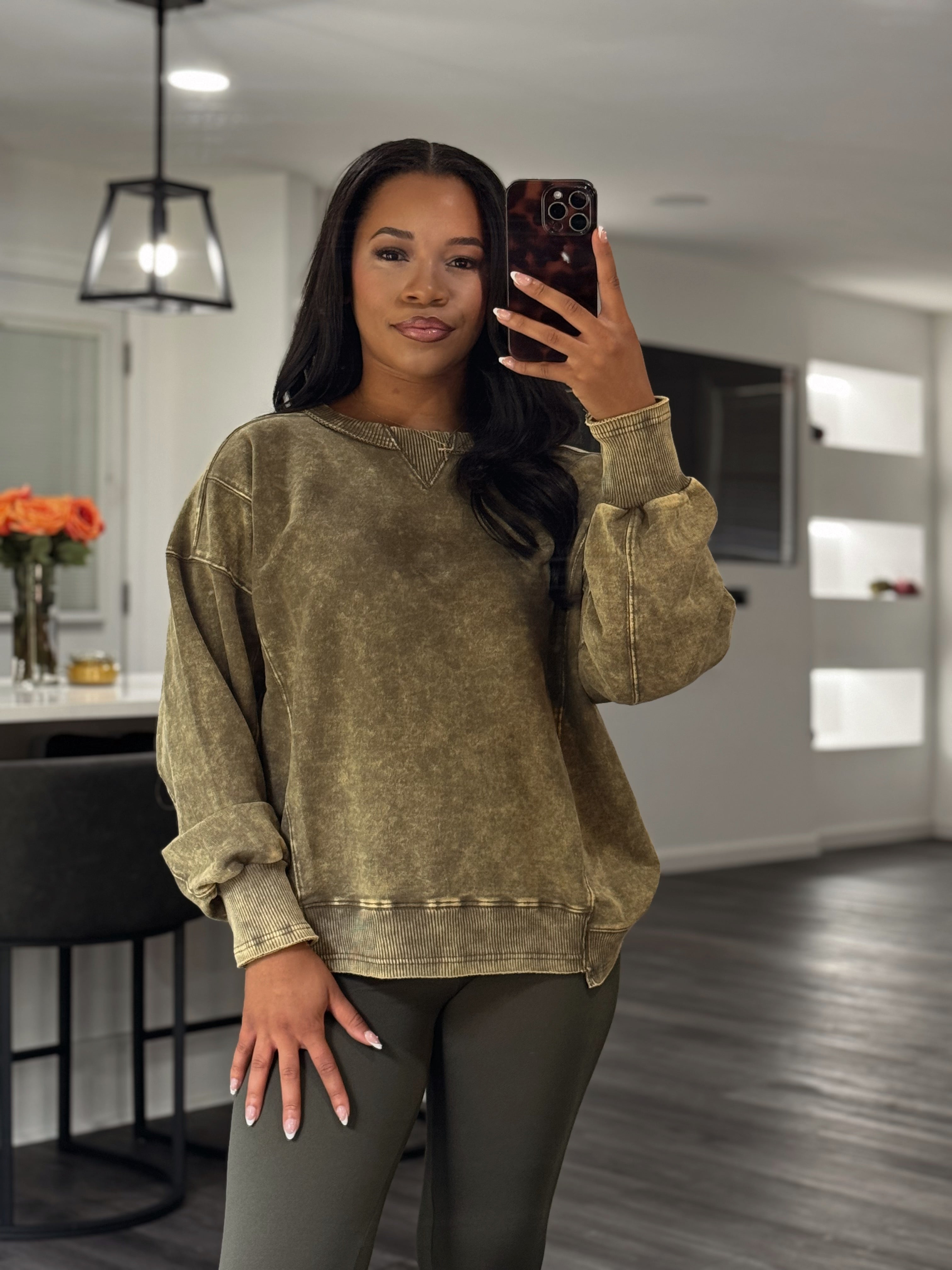 Acid wash pullover set, green