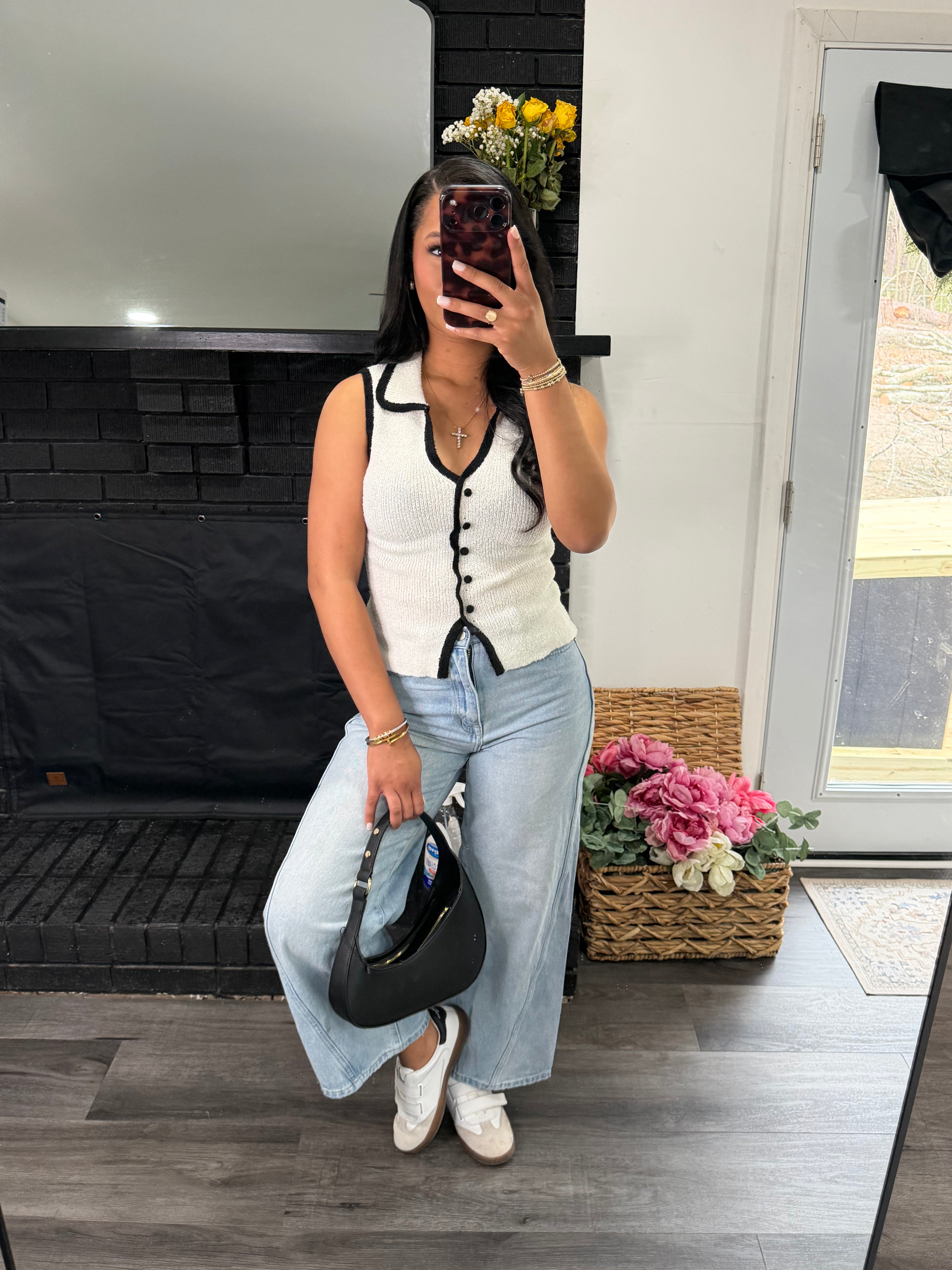 V neck sweater top, ivory (preorder)