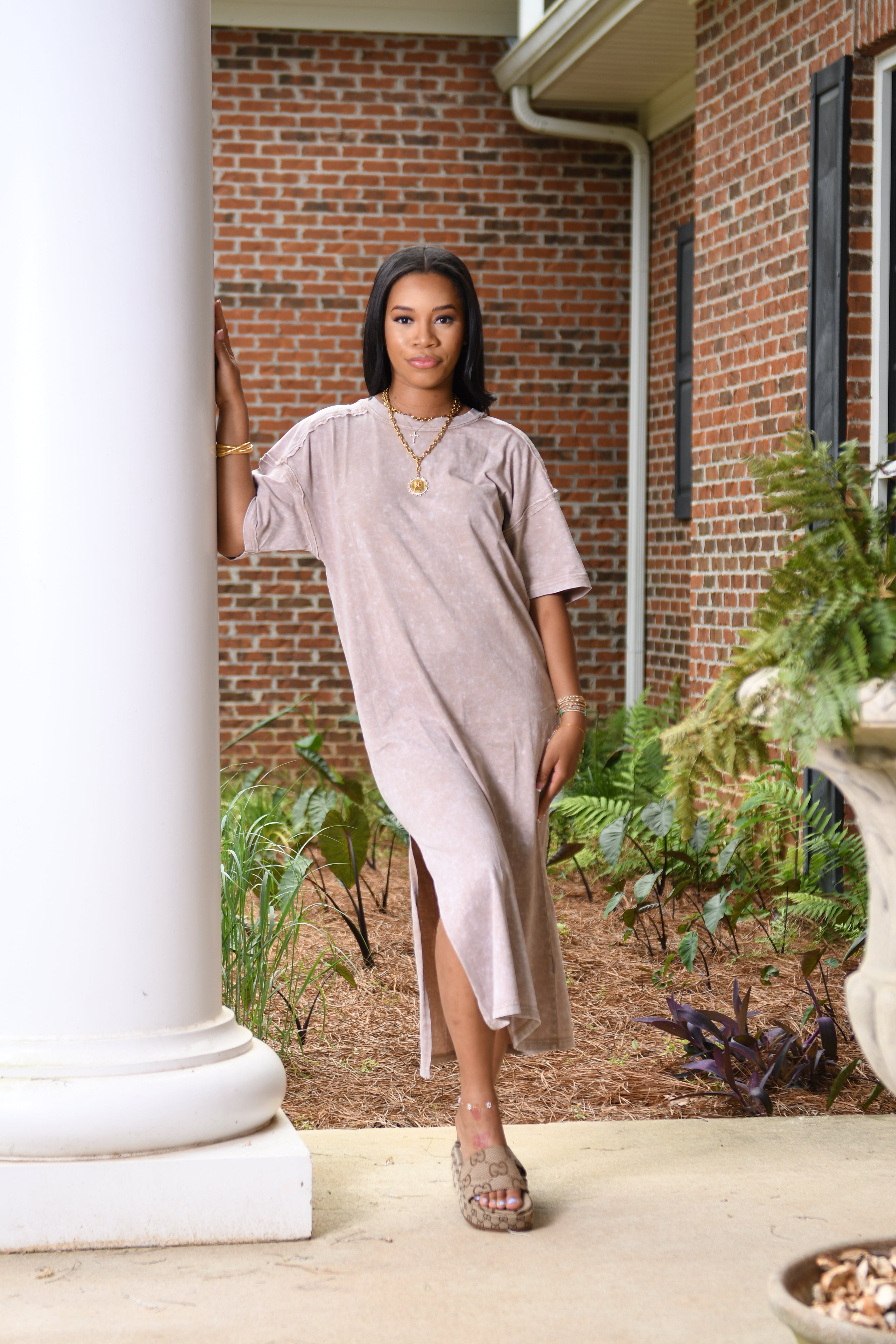 Acid wash oversized maxi, taupe